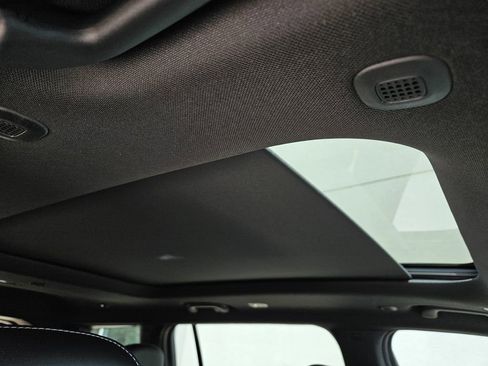 New 2026 Jeep Grand Cherokee L Limited AWD/4WD image 8
