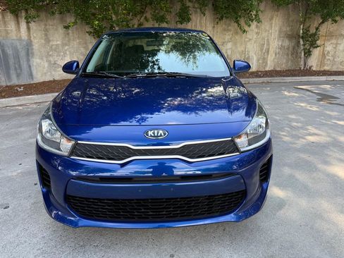 Used 2020 Kia Rio S FWD image 2