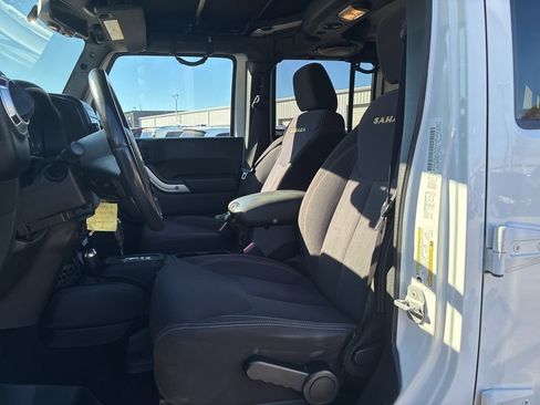 Used 2013 Jeep Wrangler Unlimited Sahara w/ Trailer Tow Group image 11