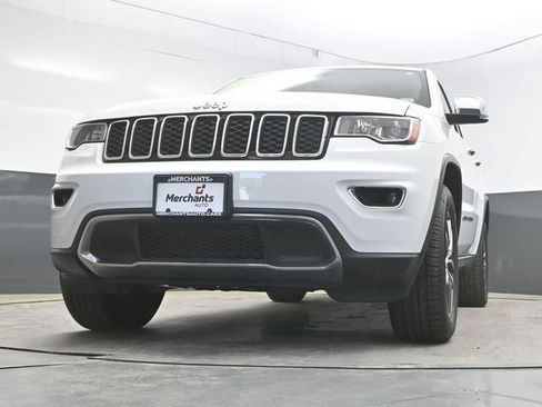 Used 2021 Jeep Grand Cherokee Limited AWD/4WD image 34
