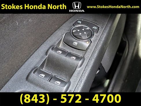 Used 2019 Ford Fusion SE image 23