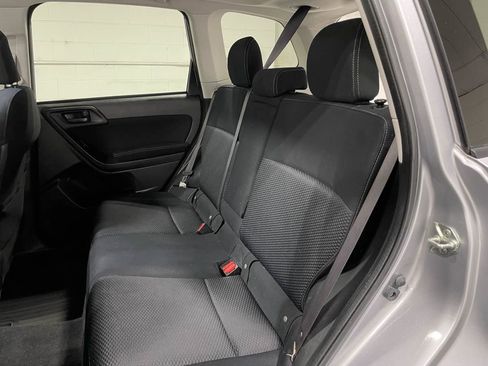 Used 2015 Subaru Forester 2.5i Premium w/ All-Weather Package AWD/4WD image 18