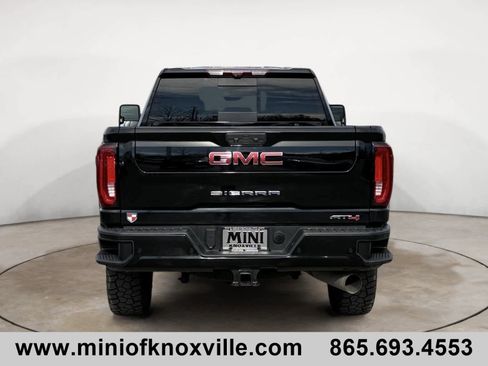 Used 2021 GMC Sierra 2500 AT4 w/ AT4 Premium Plus Package image 4