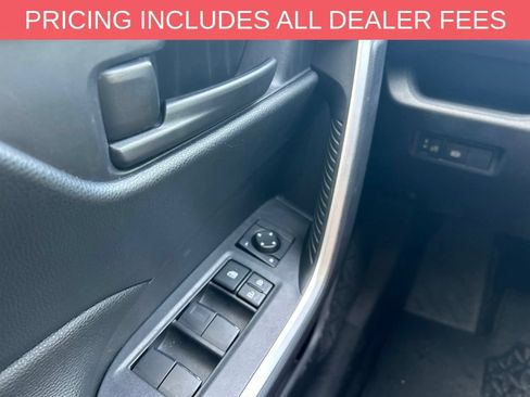 Used 2025 Toyota RAV4 LE AWD/4WD image 13
