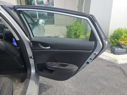 Used 2017 Honda Civic LX image 19