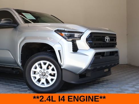 Used 2025 Toyota Tacoma SR RWD image 3