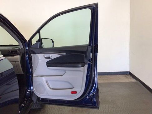 Used 2016 Honda Pilot EX-L image 11