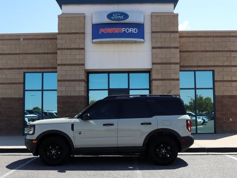 Certified 2025 Ford Bronco Sport Big Bend w/ Black Appearance Package AWD/4WD image 9