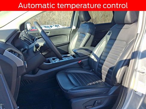 Used 2022 Ford Edge SEL w/ Convenience Package image 13