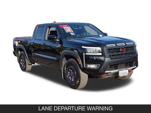 Certified 2025 Nissan Frontier PRO-4X w/ Pro Premium Package AWD/4WD image 2