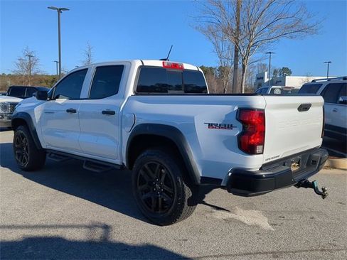 Used 2024 Chevrolet Colorado Trail Boss w/ Advanced Trailering Package image 6