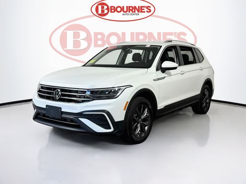 Used 2023 Volkswagen Tiguan SE AWD/4WD image 6