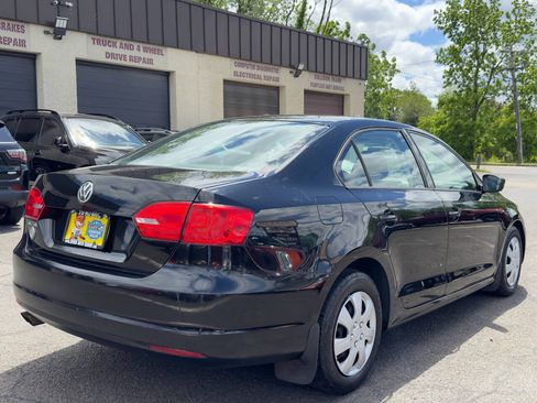 Used 2012 Volkswagen Jetta Sedan FWD image 6