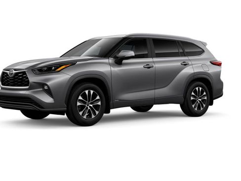 New 2026 Toyota Highlander XLE image 2