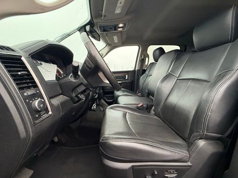 Used 2018 RAM 2500 Laramie w/ Sport Appearance Group AWD/4WD image 21