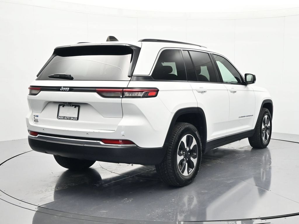 Used 2024 Jeep Grand Cherokee Limited 4xe AWD/4WD image 5