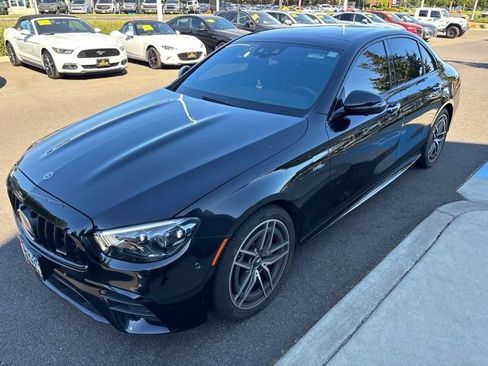 Used 2022 Mercedes-Benz E 53 AMG 4MATIC Sedan image 4