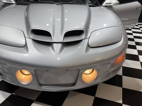 Used 2002 Pontiac Firebird Trans Am image 41