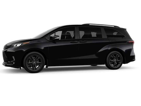 New 2026 Toyota Sienna XSE image 3