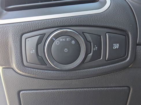 Used 2024 Ford Edge SEL AWD/4WD image 23
