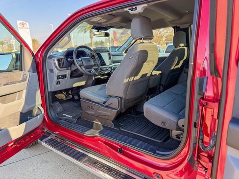 Used 2024 Ford F150 XLT w/ Tow/Haul Package RWD image 16