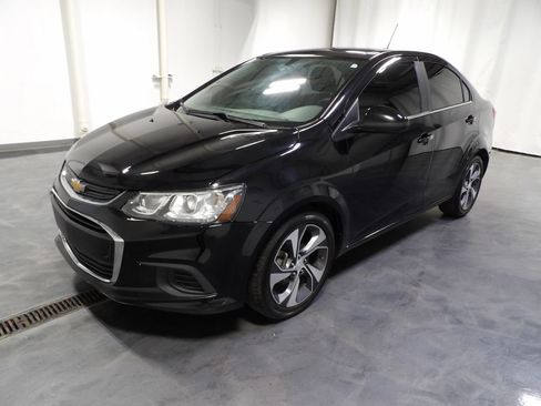 Used 2020 Chevrolet Sonic Premier FWD image 3