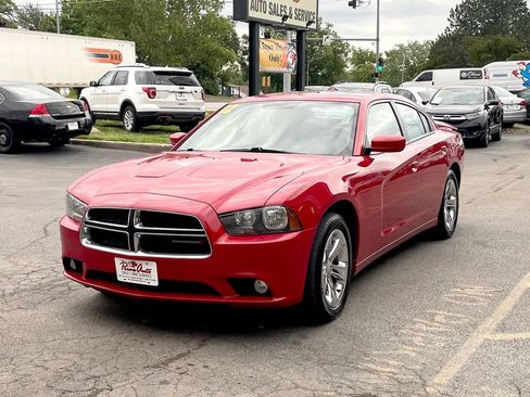 Used 2012 Dodge Charger SXT w/ Sport Appearance Group RWD image 2