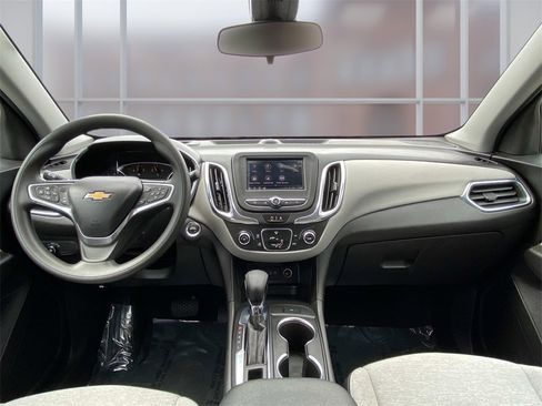 Used 2023 Chevrolet Equinox LT image 16