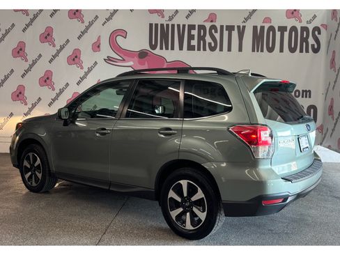 Used 2017 Subaru Forester 2.5i Limited AWD/4WD image 12