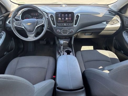 Used 2023 Chevrolet Malibu LT FWD image 28