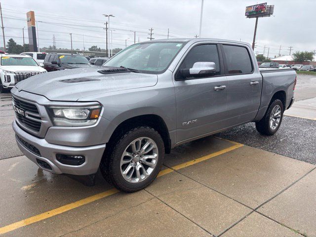 Used 2023 RAM 1500 Laramie AWD/4WD image 2