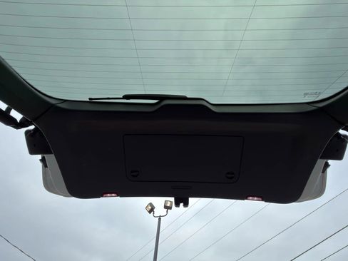 Used 2020 Porsche Cayenne image 14