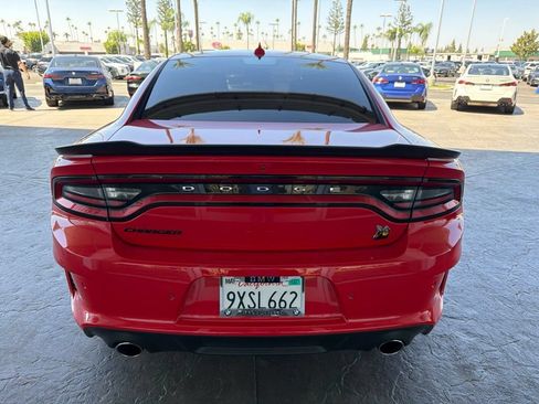 Used 2022 Dodge Charger Scat Pack RWD image 4