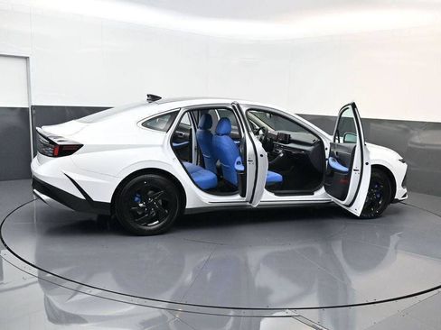 New 2026 Hyundai Sonata SE FWD image 30