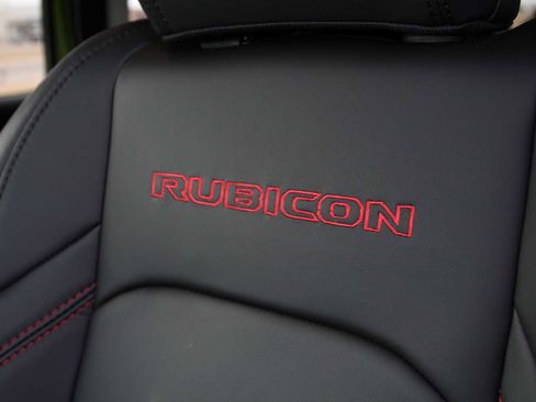 Used 2025 Jeep Wrangler Unlimited Rubicon w/ Safety Group image 54