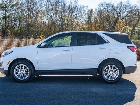 Used 2024 Chevrolet Equinox LT image 4