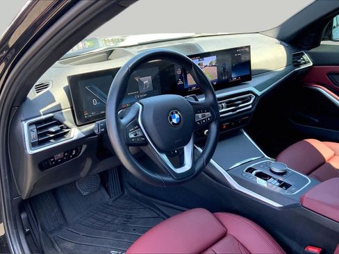 Used 2024 BMW 330i Sedan w/ Premium Package RWD image 17