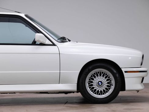 Used 1988 BMW M3 Coupe image 28