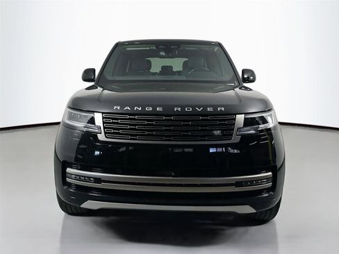 Certified 2025 Land Rover Range Rover SE AWD/4WD image 2