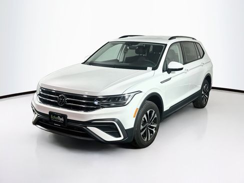 Used 2023 Volkswagen Tiguan S AWD/4WD image 3