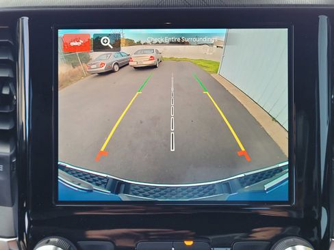 Used 2025 RAM 1500 Big Horn image 12