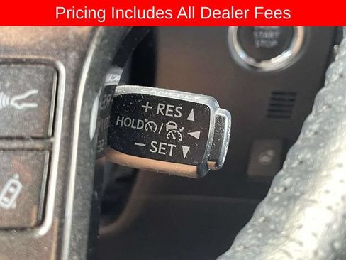 Used 2023 Toyota 4Runner TRD Off-Road Premium w/ Off Road Premium Plus Package AWD/4WD image 31