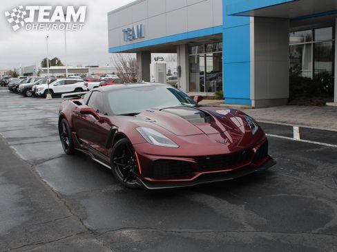 Used 2019 Chevrolet Corvette ZR1 image 2