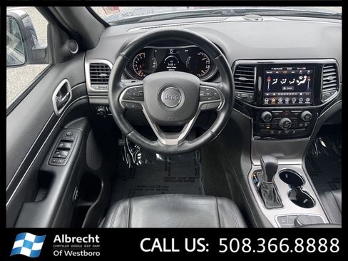 Used 2021 Jeep Grand Cherokee Limited w/ Sun & Sound Group image 25