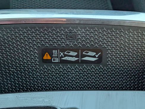Used 2026 Chevrolet Equinox ACTIV AWD/4WD image 21