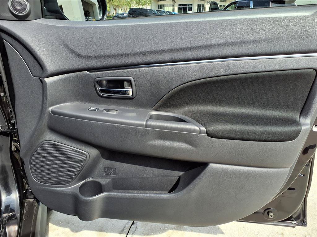 Used 2026 Mitsubishi Outlander Sport ES AWD/4WD image 10