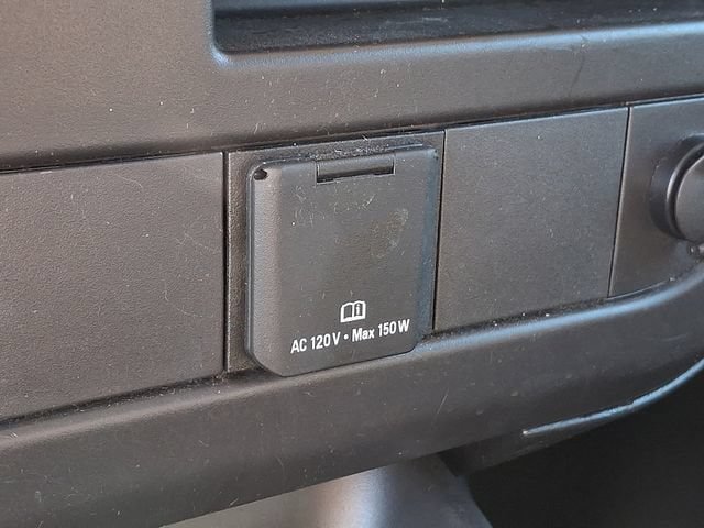 Used 2025 GMC Savana 2500 w/ Driver Convenience Package RWD image 32