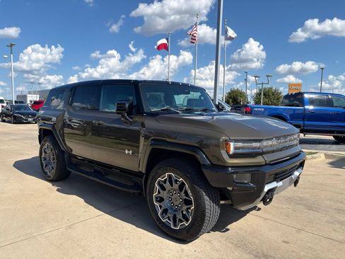 Used 2026 GMC Hummer EV SUV AWD/4WD image 8
