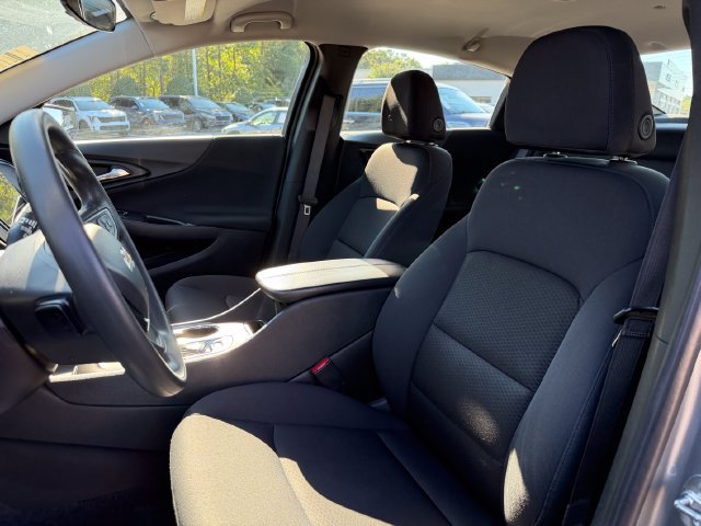 Used 2025 Chevrolet Malibu LT FWD image 16