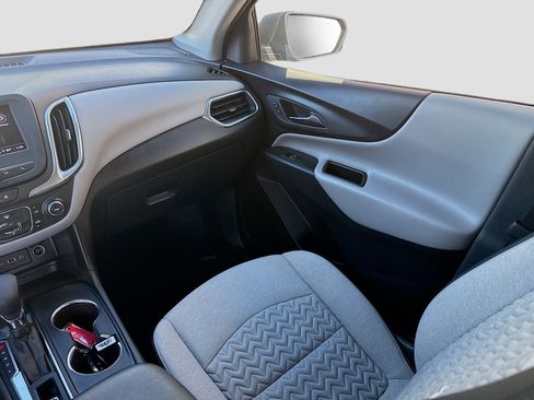 Used 2024 Chevrolet Equinox LS image 19